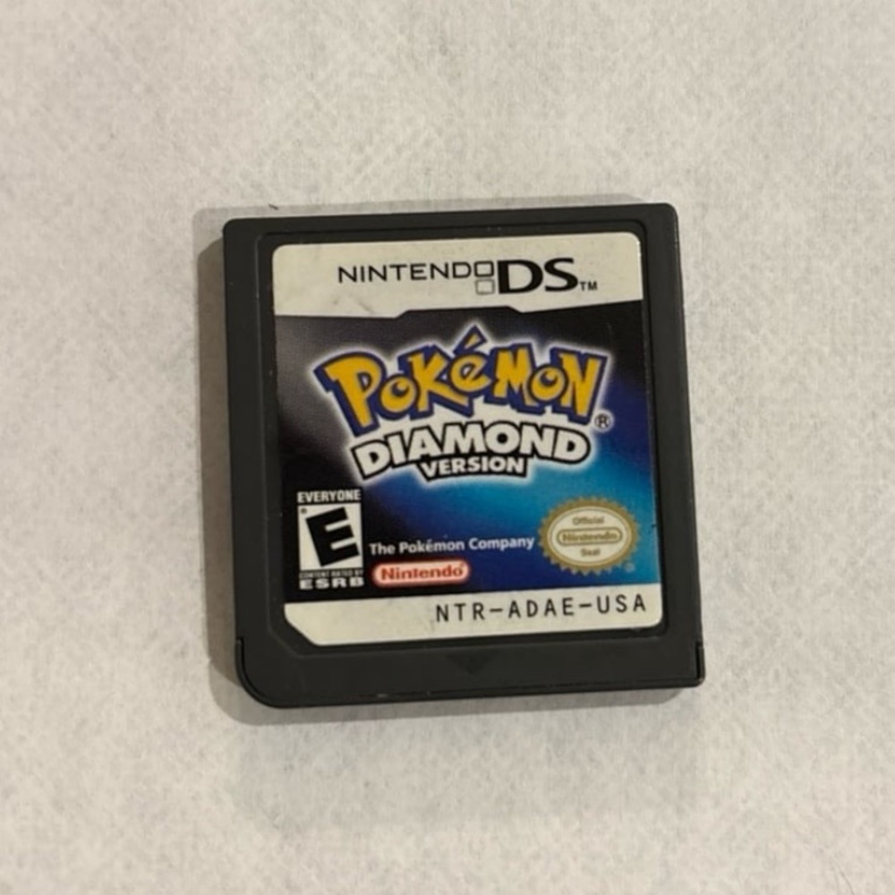 Pokémon Diamond Version for Nintendo DS Cartridge Only Video Game - Picture 1 of 3